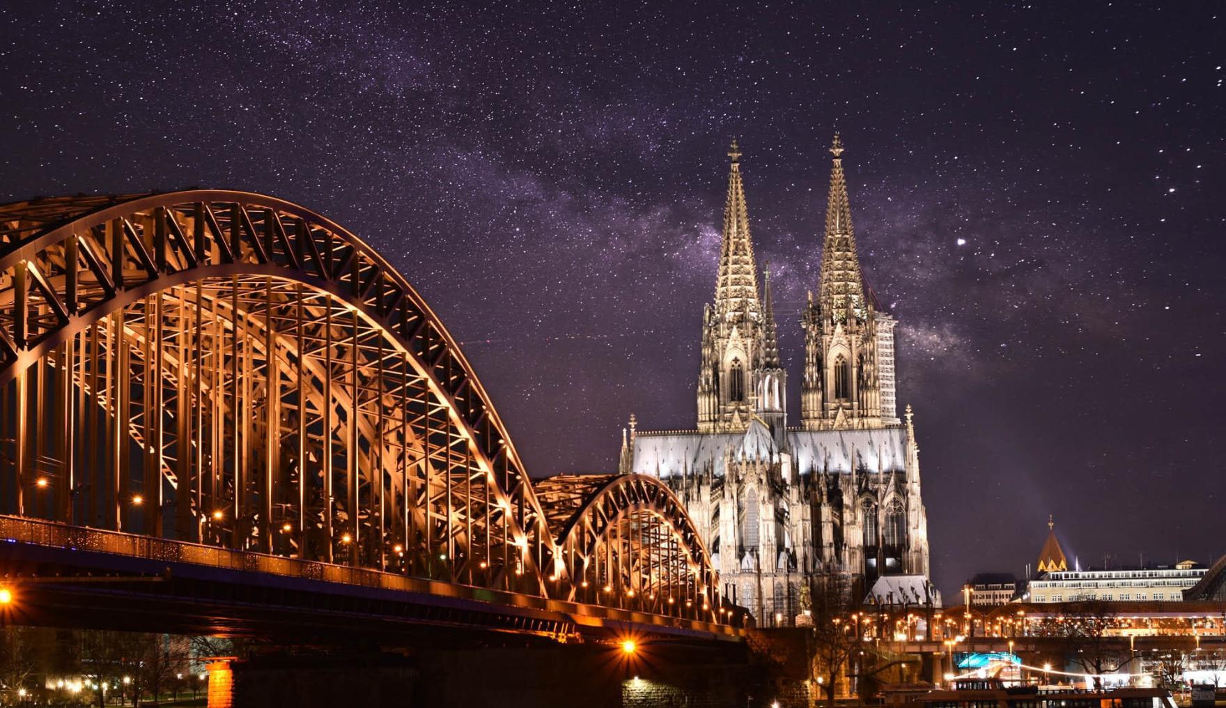 Kölner Dom bei Nacht