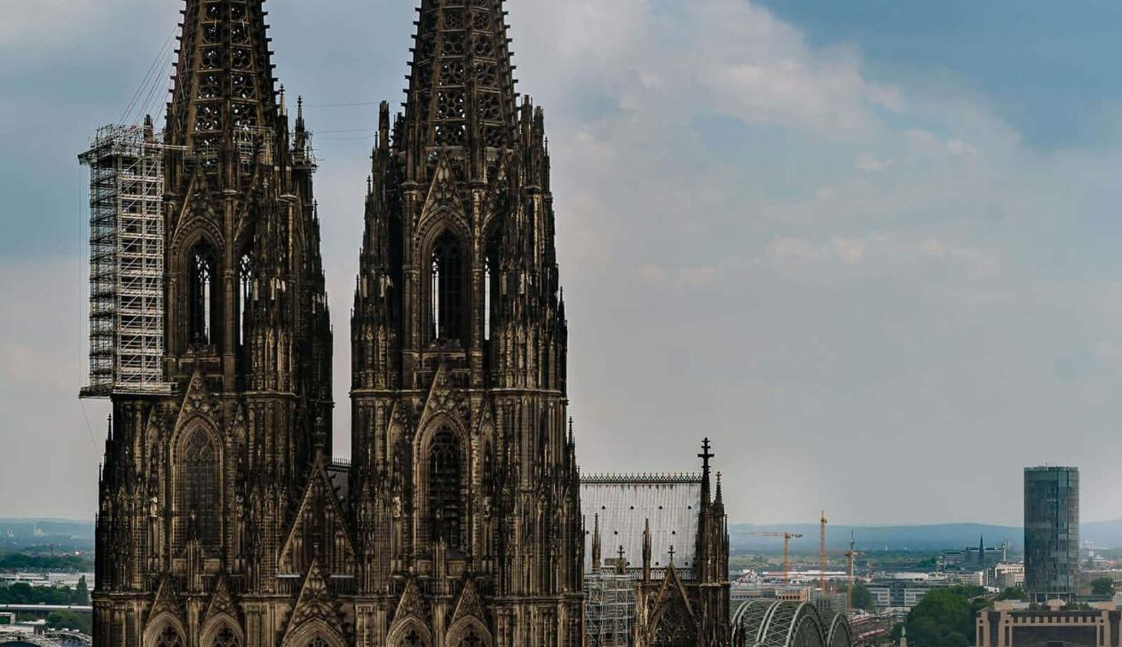 Kölner Dom von vorne